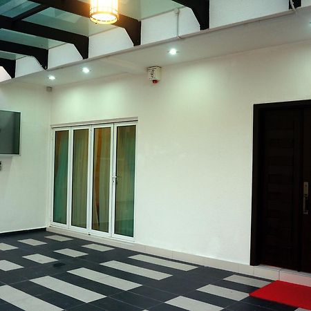 Gurney Luxe Inn George Town Ngoại thất bức ảnh